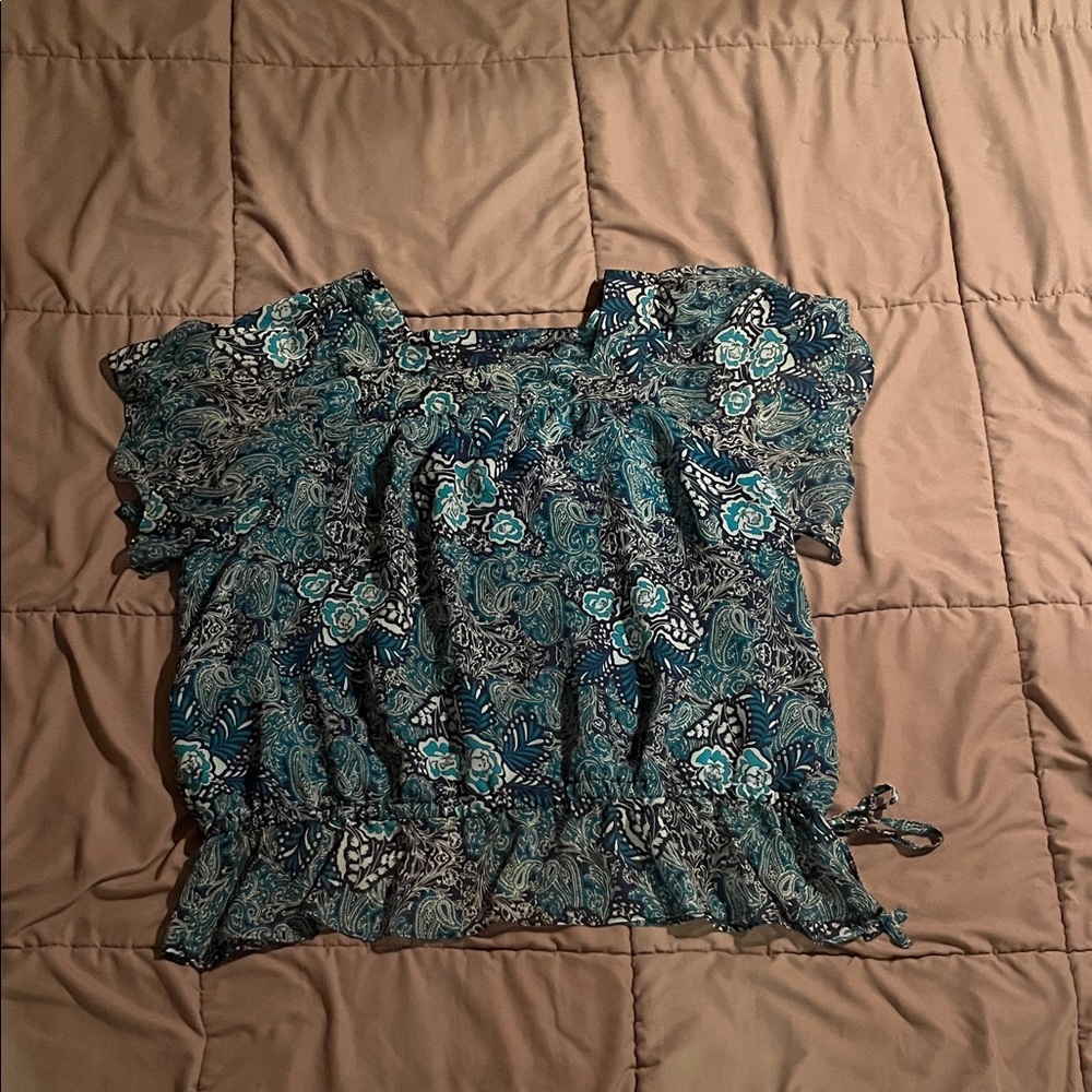 Apt. 9 Blue and Black Floral Blouse